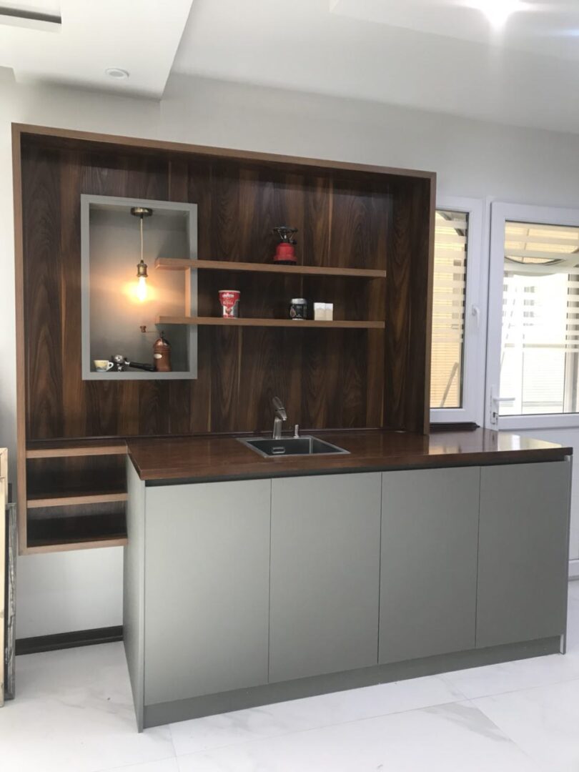 طراحی بار کابینت آسان‌سازان میرحسین محبی: طراح محصول
