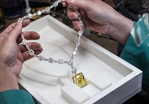 Tiffany-Diamond-الماس درخشان برند تیفانی