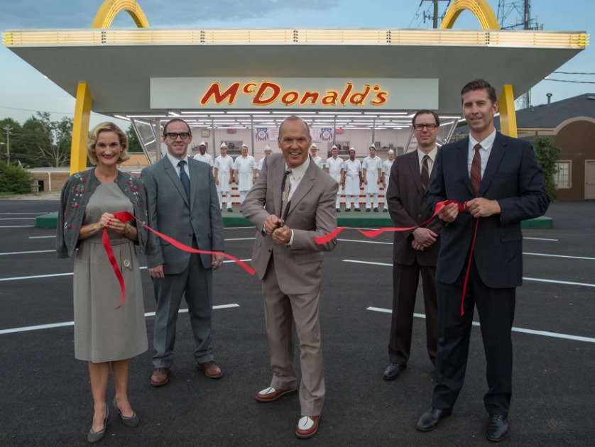 مکدونالد | McDonald بنیانگذار (به انگلیسی: The Founder) فیلمی آمریکایی محصول ۲۰۱۶ در ژانر زندگینامهای درام است که جان لی هنکاک آن را کارگردانی کرده و رابرت سیگل فیلمنامهاش را نوشتهاست. این فیلم داستان ری کراک و ماجرای به دست آوردن فست فود زنجیرهای مکدونالد را به تصویر میکشد. در این فیلم مایکل کیتون نقش کراک و لورا درن نقش همسرش اثل فلمینگ را بازی میکنند. دیگر بازیگران این فیلم عبارتند از: نیک آفرمن، جان کارول لینچ، پاتریک ویلسون، ریک رایتز و ویلبر فیتزجرالد. بنیانگذار توسط واینستین کمپانی در ۷ دسامبر ۲۰۱۶ اکران شد