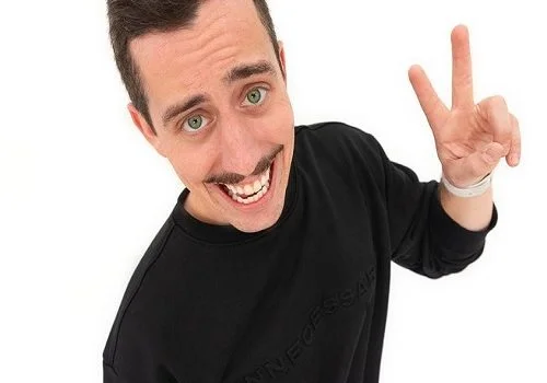 مَتی بِن‌دتو | Matty Benedetto - جامعه دیزاین