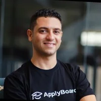 2اپلای برد - مارتین بصیری - استارت آپ