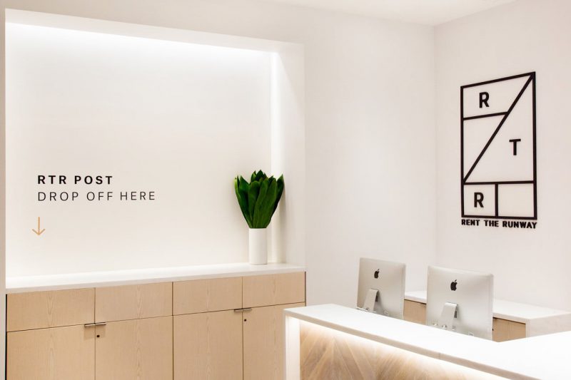 سرویس اجاره لباس rent the runway آسان‌سازان سرویس‌های اجاره لباس: اقتصاد اشتراکی در دنیای مد