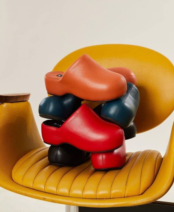 صندلهای کلاژ | Clog صندل سنتی هلند - کلاژ2