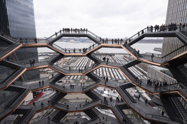 توماس هدرویک: طراح با هویت چندرشتهای | Thomas Heatherwick The Vessel2 باشگاه طراحی و پرورش محصول توماس هدرویک: طراح با هویت چندرشتهای | Thomas Heatherwick