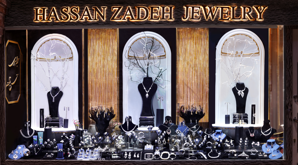 برند جواهرات حسن زاده | Hassanzadeh جواهرات حسن زاده آسان: باشگاه طراحی و پرورش محصول برند جواهرات حسن زاده | Hassanzadeh