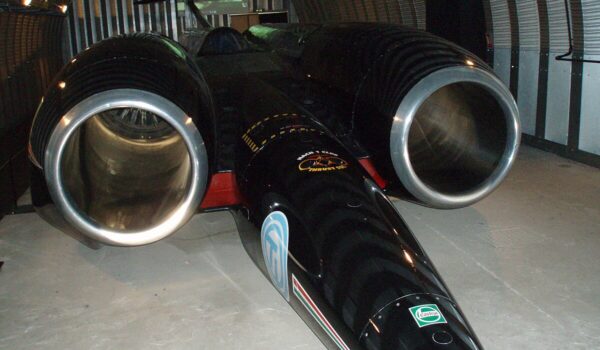 سریع ترین خودرهای جهان 2 آسان‌سازان خودرویی با موتورهواپیمای جت | Thrust SSC
