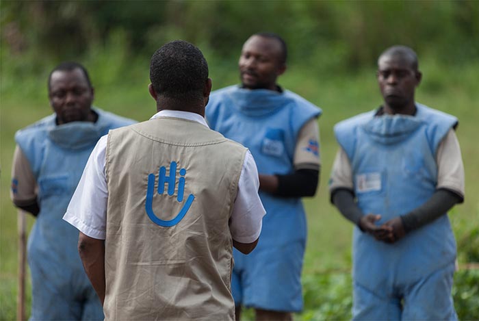 طراحی هویت بصری محصول/برند طراحی هویت بصری بنیاد Humanite Inclusion 6 آسان: باشگاه طراحی و پرورش محصول طراحی هویت بصری محصول/برند