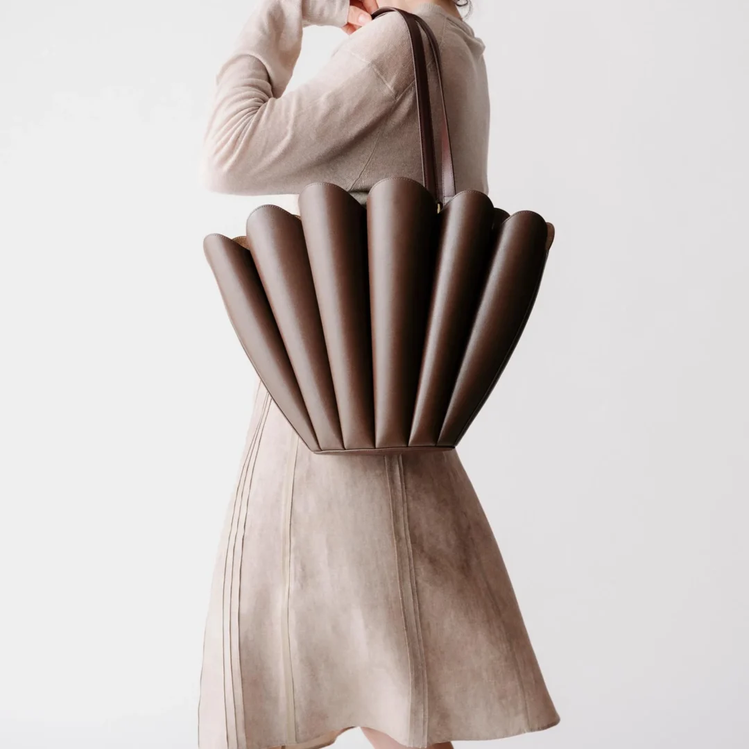 Mlouye:کیف و کفشهای هندسی مِلوی Mlouye طراحی کیف 2 آسان: باشگاه طراحی و پرورش محصول Mlouye:کیف و کفشهای هندسی مِلوی