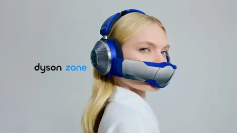 ### 🎧 **Dyson Zone &ndash; هدفون تصفیه هوا: ترکیب صدا و سلامت** 🌍 Dyson Zone یک محصول انقلابی از شرکت **Dyson** است که هدفون&zwnj;های نویز کنسلینگ را با یک **سیستم تصفیه هوای قابل حمل** ترکیب می&zwnj;کند. این محصول، به&zwnj;طور خاص برای کسانی طراحی شده است که در محیط&zwnj;های شهری آلوده زندگی یا کار می&zwnj;کنند و به دنبال تجربه صدای شفاف همراه با هوایی تمیز هستند. --- ### ✨ **ویژگی&zwnj;ها و مزایای Dyson Zone** 1. **تصفیه هوای شخصی** - فیلترهای داخلی برای حذف آلودگی&zwnj;های هوا، گردوغبار، و حتی ذرات میکروسکوپی. - قابلیت پوشش محیط اطراف دهان و بینی بدون تماس مستقیم با پوست. 2. **هدفون نویز کنسلینگ پیشرفته** - مجهز به فناوری **Active Noise Cancellation** برای ارائه صدای فوق&zwnj;العاده شفاف. - عملکرد عالی در جلوگیری از ورود نویزهای محیطی، حتی در مکان&zwnj;های شلوغ. 3. **طراحی ارگونومیک و مدرن** - طراحی آینده&zwnj;نگرانه و راحتی برای استفاده طولانی&zwnj;مدت. - ساختاری که امکان جداسازی بخش تصفیه&zwnj;کننده از هدفون را می&zwnj;دهد. 4. **عمر باتری طولانی** - ارائه حدود **50 ساعت** پخش موسیقی با یک بار شارژ (بدون تصفیه هوا). - امکان استفاده همزمان از هدفون و سیستم تصفیه تا **4.5 ساعت** در حالت کامل. 5. **فناوری هوشمند** - قابلیت اتصال به اپلیکیشن Dyson Link برای مشاهده کیفیت هوای اطراف و تنظیم عملکرد. --- ### 🔗 **لینک&zwnj;های مرتبط و قیمت** - **قیمت:** حدود **949 دلار** (با توجه به مدل و منطقه فروش). - وب&zwnj;سایت رسمی: [Dyson Zone](https://www.dyson.com) - دسترسی: موجود در فروشگاه&zwnj;های معتبر و آنلاین. --- ### 💡 **ارزش&zwnj;های طراحی و نکات حرفه&zwnj;ای برای طراحان** 1. **تفکر کاربرمحور (User-Centric):** Dyson Zone یک نمونه عالی از حل یک چالش دوگانه (آلودگی صوتی و هوایی) با یک محصول است. 2. **نوآوری در فیجیتال:** ترکیب ویژگی&zwnj;های دیجیتال (هدفون) با عملکرد فیزیکی (تصفیه هوا) نمایشی بی&zwnj;نظیر از طراحی محصول چندکاره است. 3. **الهام&zwnj;بخش برای طراحی آینده:** این محصول می&zwnj;تواند به طراحان ایده دهد که چگونه محصولات روزمره را برای چالش&zwnj;های محیط&zwnj;زیستی بازطراحی کنند. 4. **زیبایی&zwnj;شناسی صنعتی:** طراحی Dyson Zone مدرن و خاص است، اما همچنان بر عملکرد و راحتی کاربر تمرکز دارد. --- ### 🔑 **کلیدواژه&zwnj;های پیشنهادی** - Dyson Zone - هدفون تصفیه هوا - نویز کنسلینگ - فناوری هوشمند - طراحی آینده&zwnj;نگر - تصفیه هوای شخصی - هدفون شهری - پاکسازی محیط --- **📝 پیشنهاد:** Dyson Zone نه تنها یک محصول، بلکه چشم&zwnj;اندازی به آینده&zwnj;ای است که در آن تکنولوژی و سلامتی دست&zwnj;به&zwnj;دست هم می&zwnj;دهند. آیا فکر می&zwnj;کنید چنین محصولاتی می&zwnj;توانند نیازهای آینده شهرهای پرجمعیت را برطرف کنند؟ 🌆