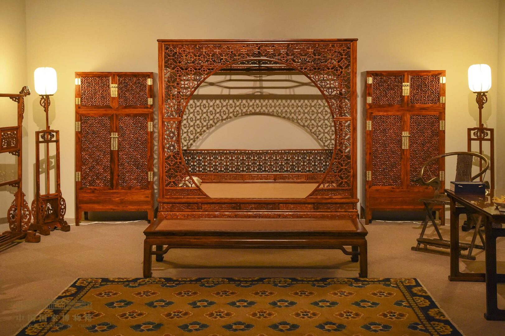سبک چینی: از فلسفه تا کاربردهای معاصر |🇨🇳 China Style طراحی با استایل چینی از فلسفه تا کاربردهای معاصر 1 باشگاه طراحی و پرورش محصول سبک چینی: از فلسفه تا کاربردهای معاصر |🇨🇳 China Style