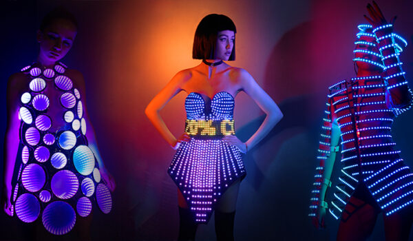 لومین Lumen Couture – لباس‌های LED پیوند هنر و تکنولوژی 👗💡