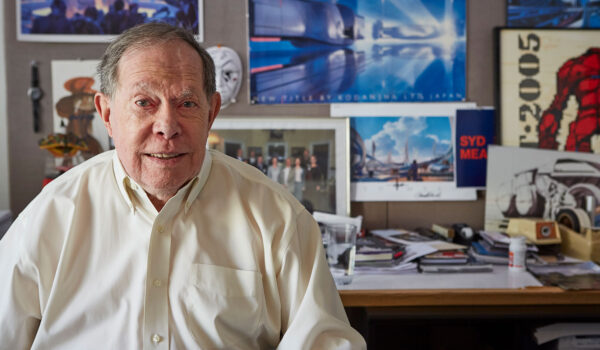 سید مید Syd Mead خالق آینده‌ای که به واقعیت تبدیل شد