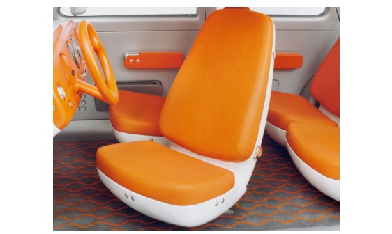 طراحی خودرو مارک نیوسون طراح آینده‌گرا با فرم‌های سیال Marc Newson 3 آسان: باشگاه طراحی و پرورش محصول مارک نیوسون: طراح محصول چندمنظوره | Marc Newson