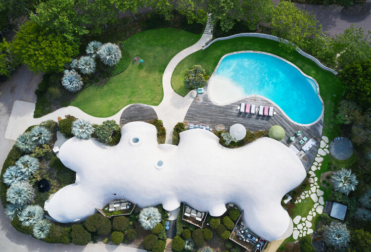 معماری به سبک Binshell پوسته‌ی بادیِ مسحورکننده 1 آسان‌سازان معماری به سبک "Binshell" : پوسته‌ی بادیِ مسحورکننده!