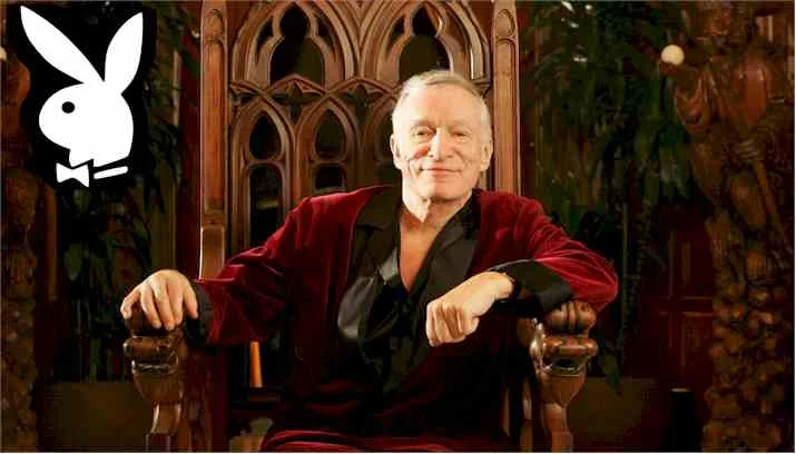 پلی‌بوی PlayBoy 2 آسان: باشگاه طراحی و پرورش محصول پلی‌بوی:خرگوشی با پاپیون سرخ PlayBoy