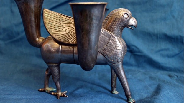 نمادشناسی شیردال Griffin نمادشناسی شیردال: (Griffin)