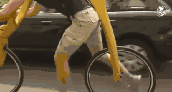 از Dandy Horse تا Fliz Bike وقتی فرم، معنا را جابه‌جا می‌کند 2 آسان: باشگاه طراحی و پرورش محصول دوچرخه‌ با فرم ساختارشکن: از Dandy Horse تا Fliz Bike