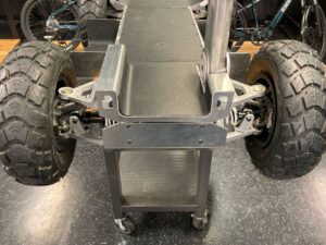 وسیله نقلیه شخصیِ کاربردی (Utility Personal Transporters) وسیله نقلیه شخصیِ کاربردی Utility Personal Transporters شرکت کانادایی Envo Drive Systems Utility Personal Transporter UPT 1 باشگاه طراحی و پرورش محصول وسیله نقلیه شخصیِ کاربردی (Utility Personal Transporters)