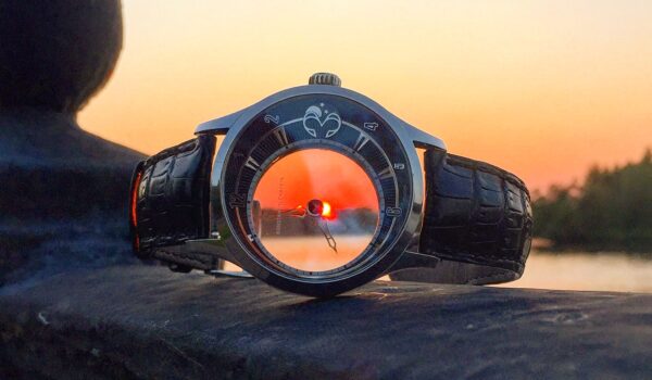 🌀 Levitas طراحیِ زمانِ معلق با ساعت konstantin chykin levitas 12 آسان: باشگاه طراحی و پرورش محصول Konstantin Chaykin: جادوگر ساعت‌سازی: Levitas