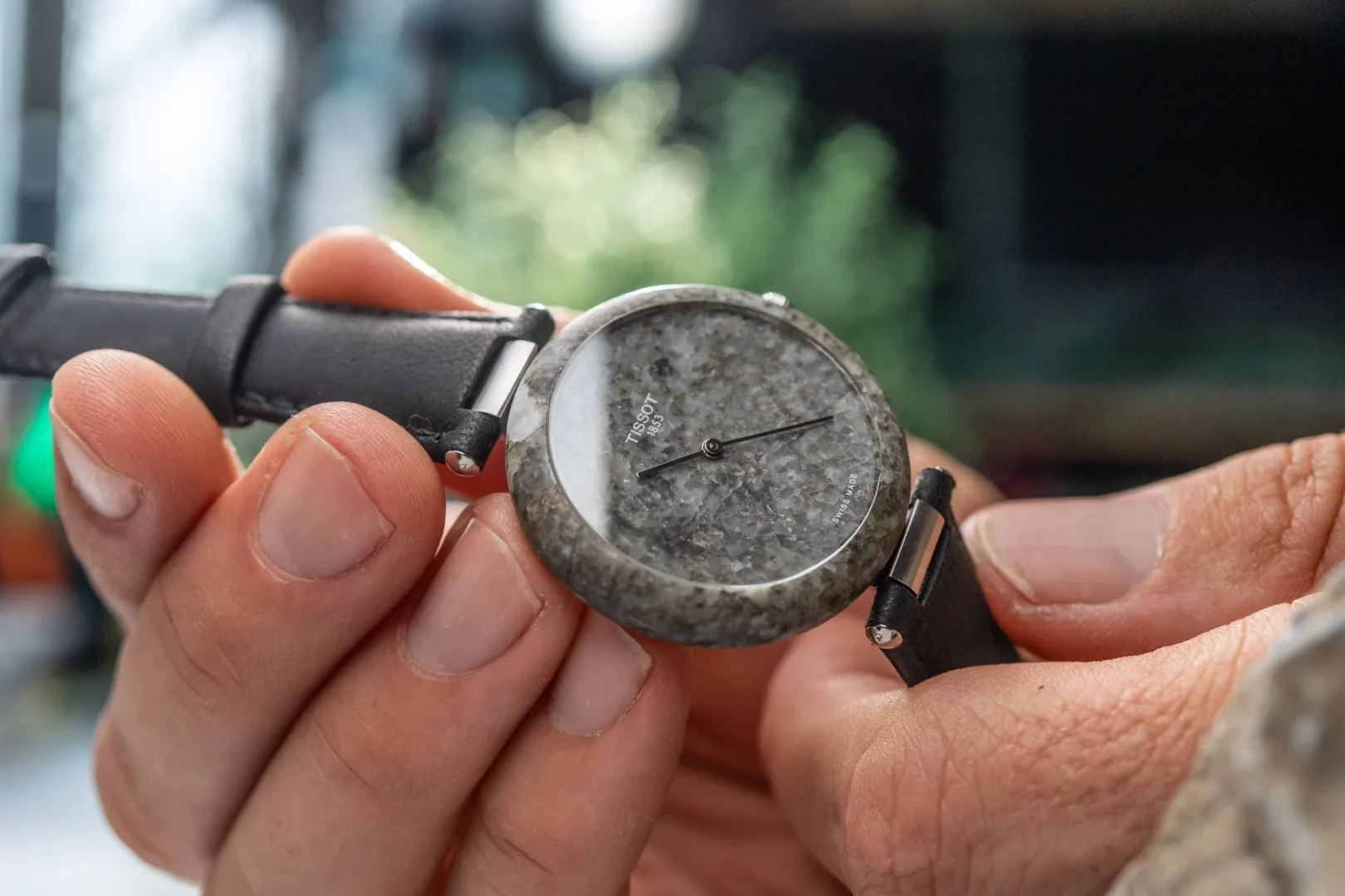 ساعت‌سازی TISSOT روایت دقت، تاریخ و طراحی 3 آسان‌سازان ساعت‌سازی TISSOT | روایت دقت، تاریخ و طراحی متریال