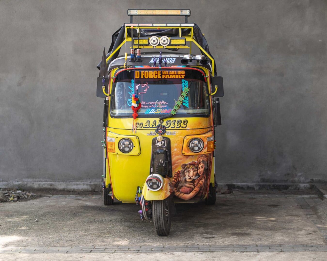 Trucks and Tuk Tuks: 🚚 طراحی وسایل نقلیه از لنز Christopher Herwig Trucks and Tuk Tuks 🚚 طراحی وسایل نقلیه از لنز Christopher Herwig 3 آسان: باشگاه طراحی و پرورش محصول Trucks and Tuk Tuks: 🚚 طراحی وسایل نقلیه از لنز Christopher Herwig