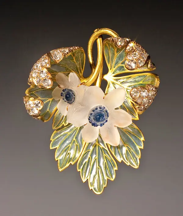 رنه لالیک طراحی جواهرات 1 آسان: باشگاه طراحی و پرورش محصول René Lalique: شاعرِ جواهرات، طراحِ فرم و شیشه