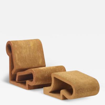 فرانک گری: معمارِ فرمهای بیقانون از مبلمان تا ساختمان – Frank Gehry فرنیچر و مبلمانFrank Gehry Frank Gehry Pair of Easy Edges Chair and Ottoman آسان: باشگاه طراحی و پرورش محصول فرانک گری: معمارِ فرمهای بیقانون از مبلمان تا ساختمان – Frank Gehry
