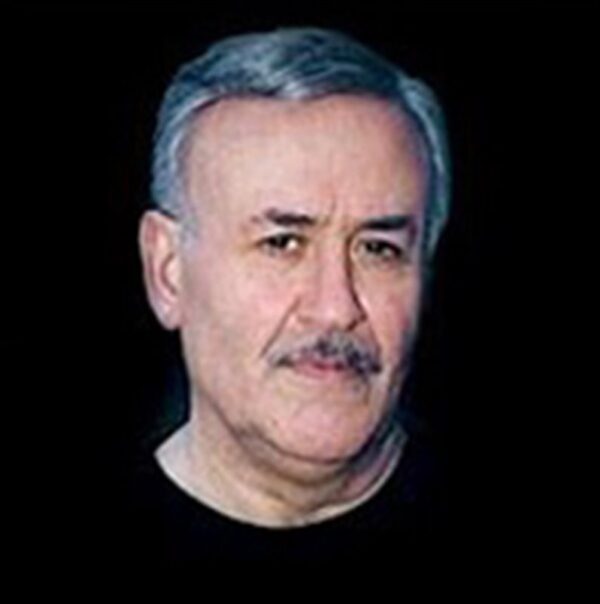 صادق تبریزی: کالیگراف و نگارگر دنیای اساطیری Artist 911 آسانسازان صادق تبریزی: کالیگراف و نگارگر دنیای اساطیری