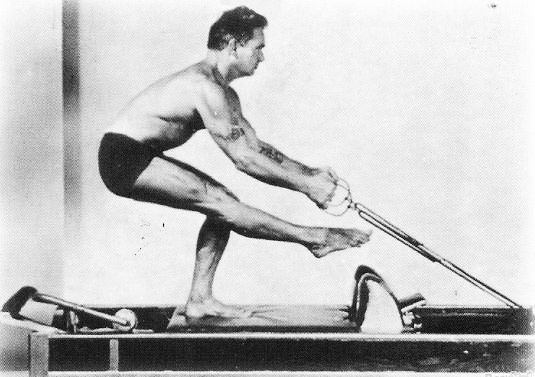 جوزف پیلاتس معمار بدن و طراح ابزارها ورزش Joseph Pilates 12 آسان‌سازان جوزف پیلاتس: معمار بدن و طراح ابزارها ورزش | Joseph Pilates